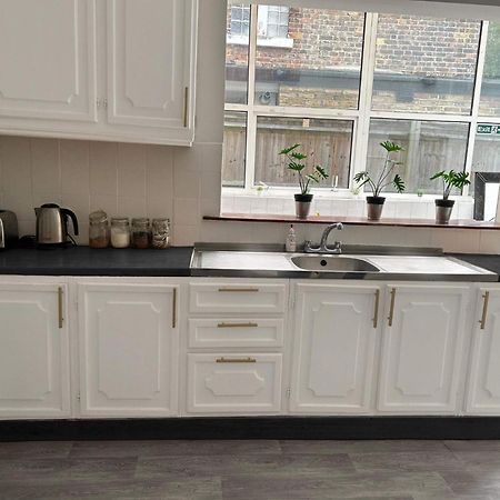 Balham, South London Spacious Guest House 5, 6 Rooms Available Exteriér fotografie