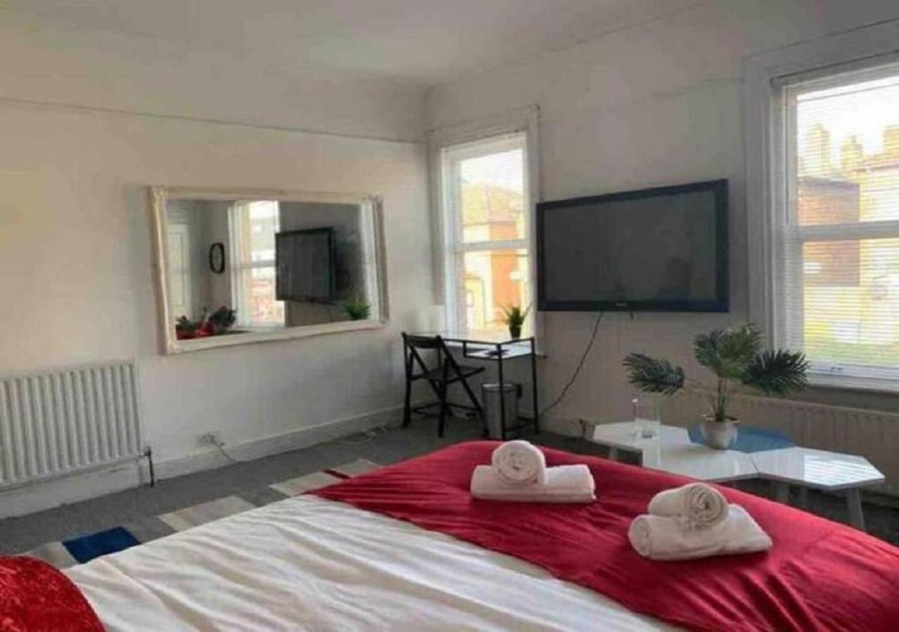 Balham, South London Spacious Guest House 5, 6 Rooms Available Exteriér fotografie